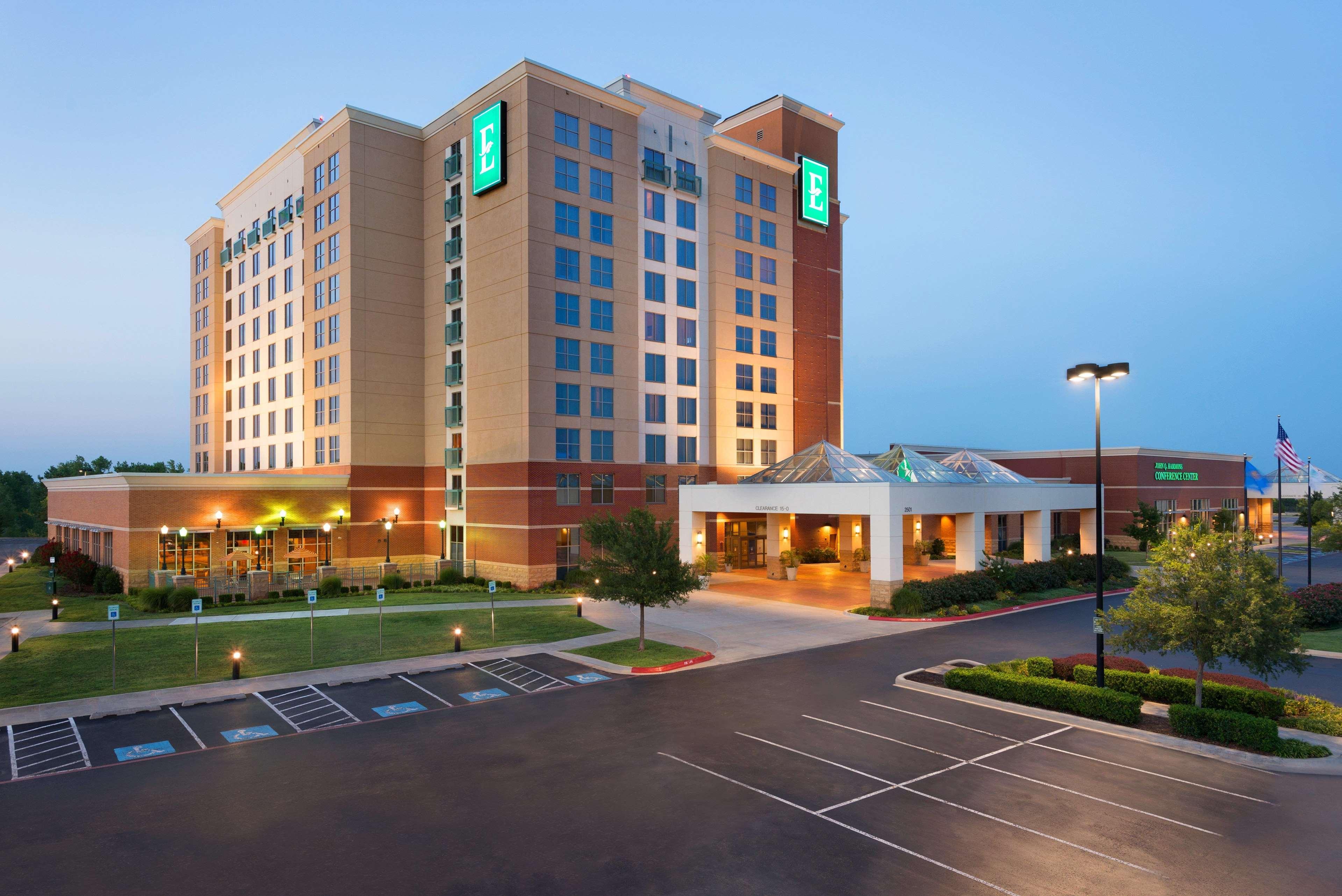 Embassy Suites Norman Hotel y Centro de Conferencias Exterior foto