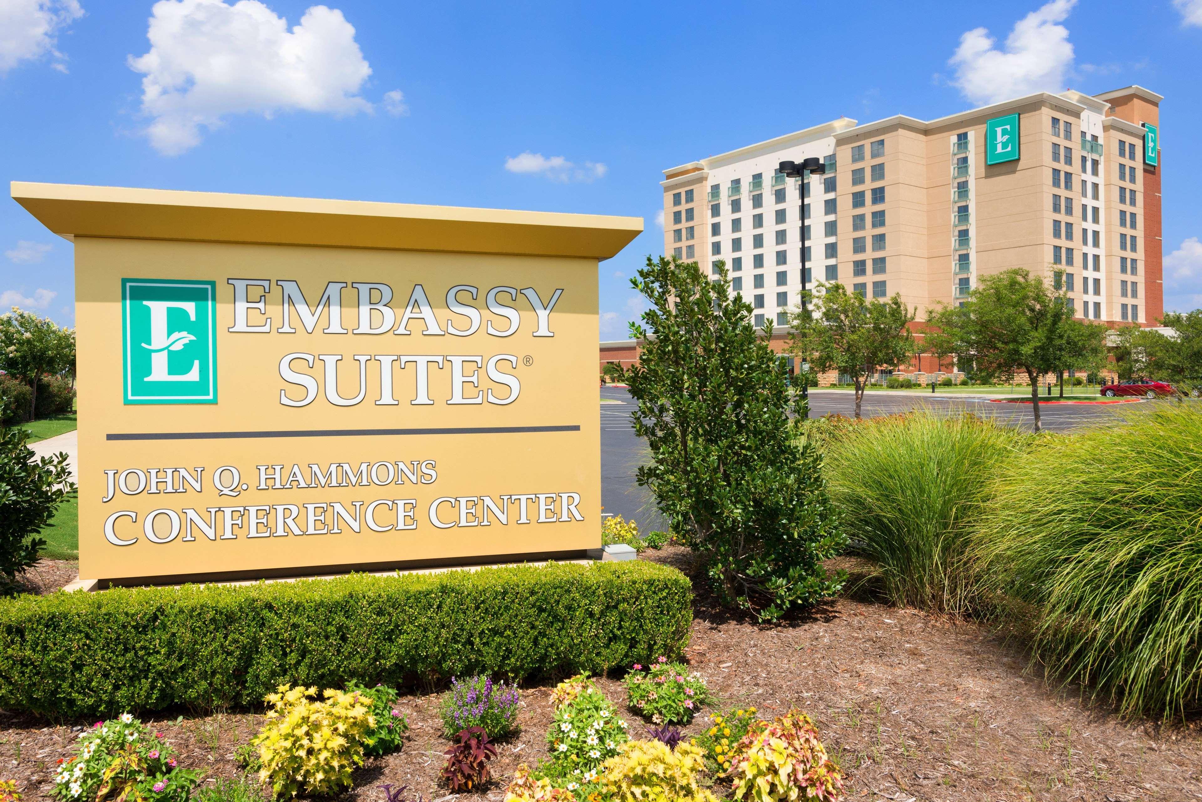 Embassy Suites Norman Hotel y Centro de Conferencias Exterior foto